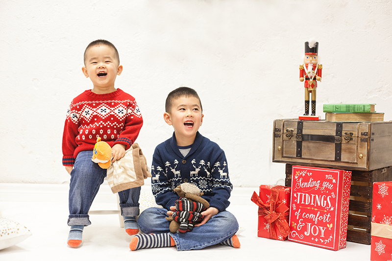 View More: http://llbcreative.pass.us/laurannaholidayminisession2016